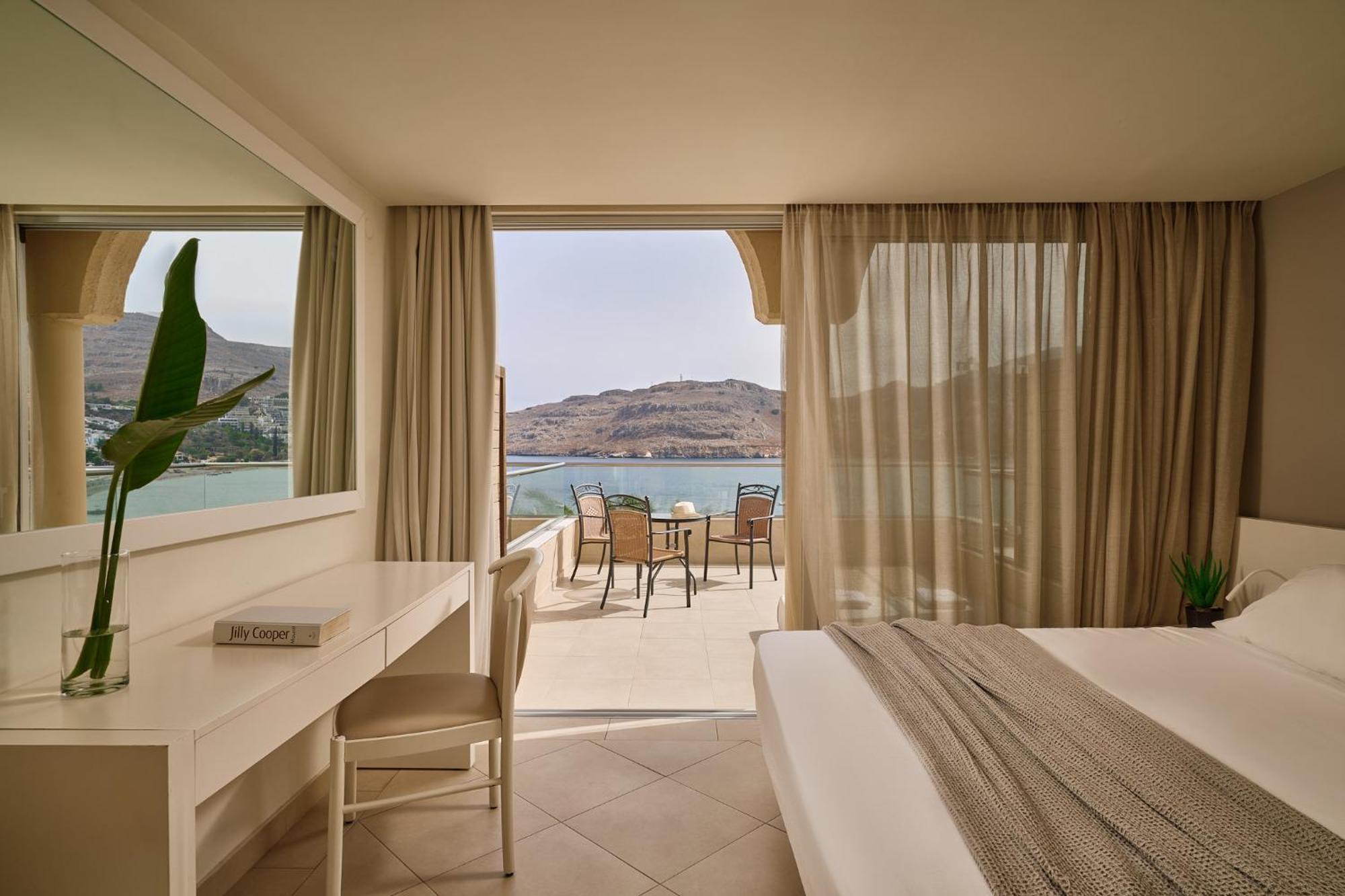 Deluxe Double Room Beach View